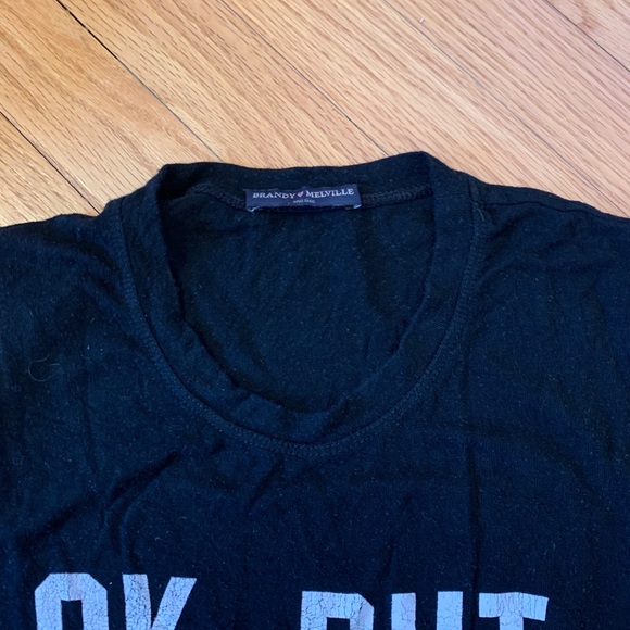 BRANDY MELVILLE TOP - Picture 3 of 3